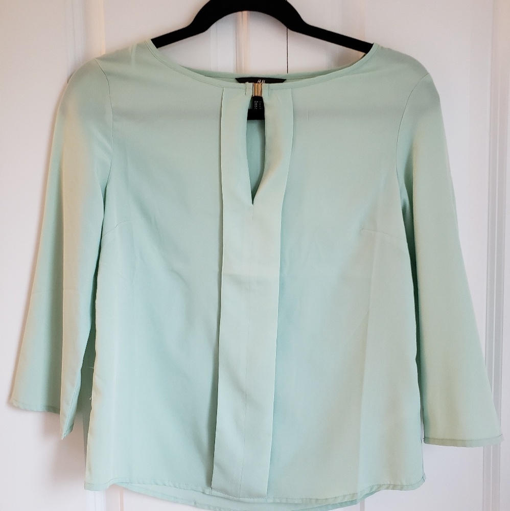 H&M mint top